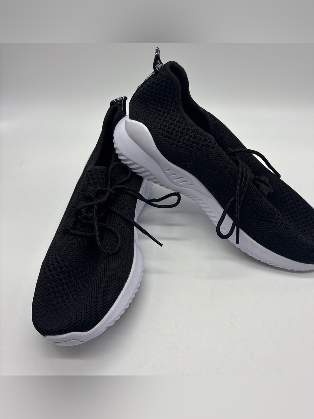 Men's Walking Running Lightweight Athletic Sneakers, Black White, EU41 US8